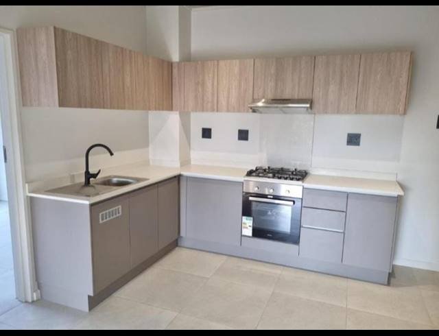 3 BEDROOM PROPERTY TO RENT IN WAVERLEY